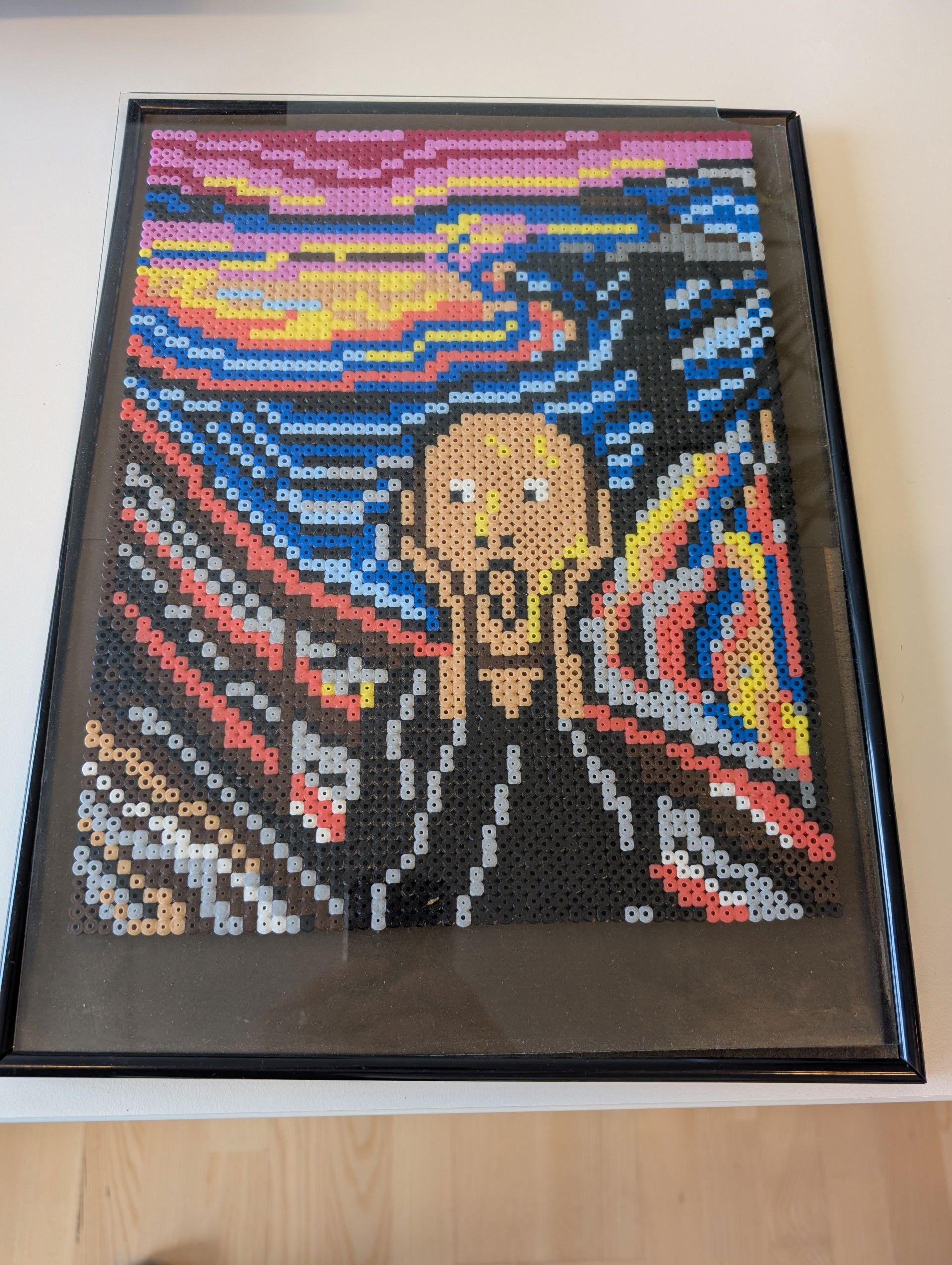 Maleriet "Skriget" lavet i perler