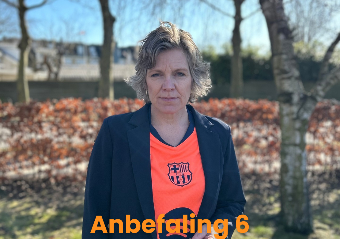 Autismeforeningens formand, Karina Bundgaard. Nedenfor teksten: Anbefaling 6.