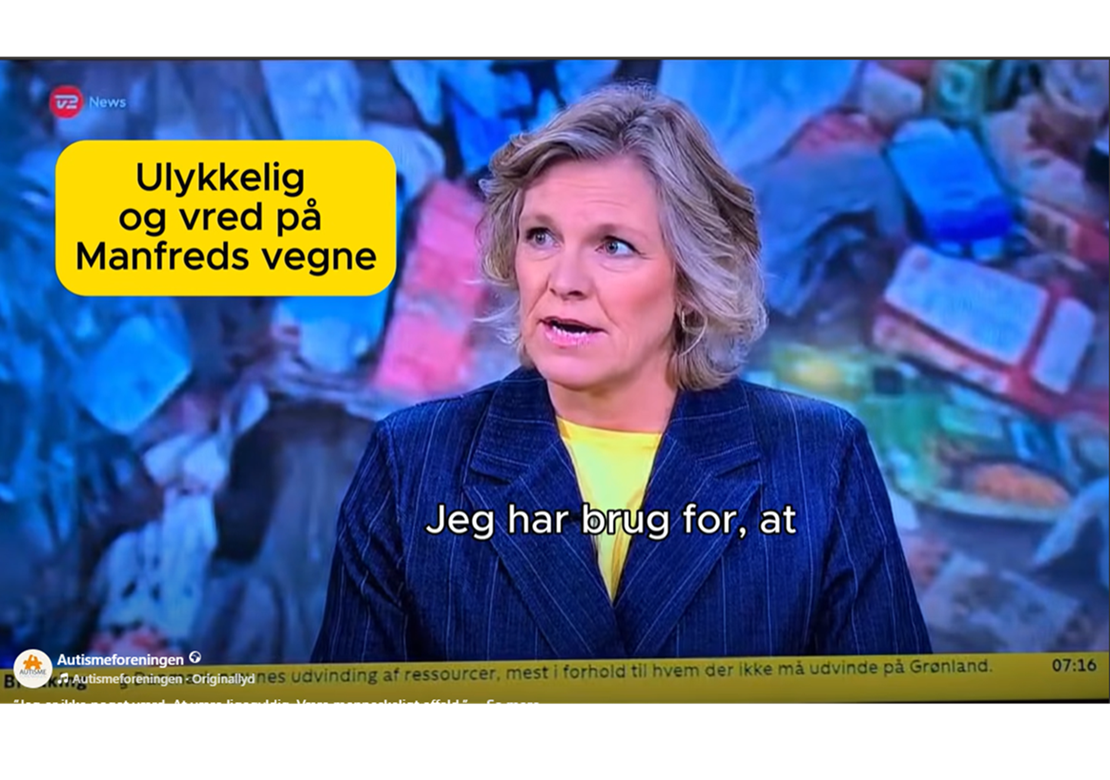 Billede taget af skærm, der viser Autismeforeningens formand Karina Bundgaard til interview i TV2 News studiet