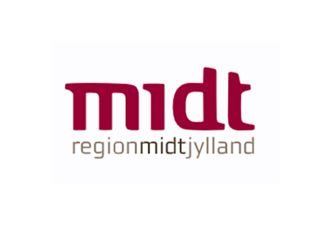 Rød skrift på hvid baggrund: "Midt" nedenunder: Regionmidtjylland