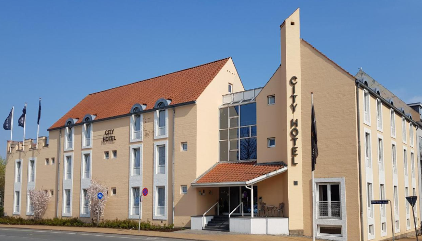 Facaden af City Hotel