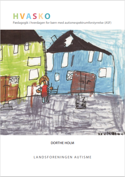 Forside på pjecen: HVASKO. Forestiller en barnetegning af en gade med to huse.