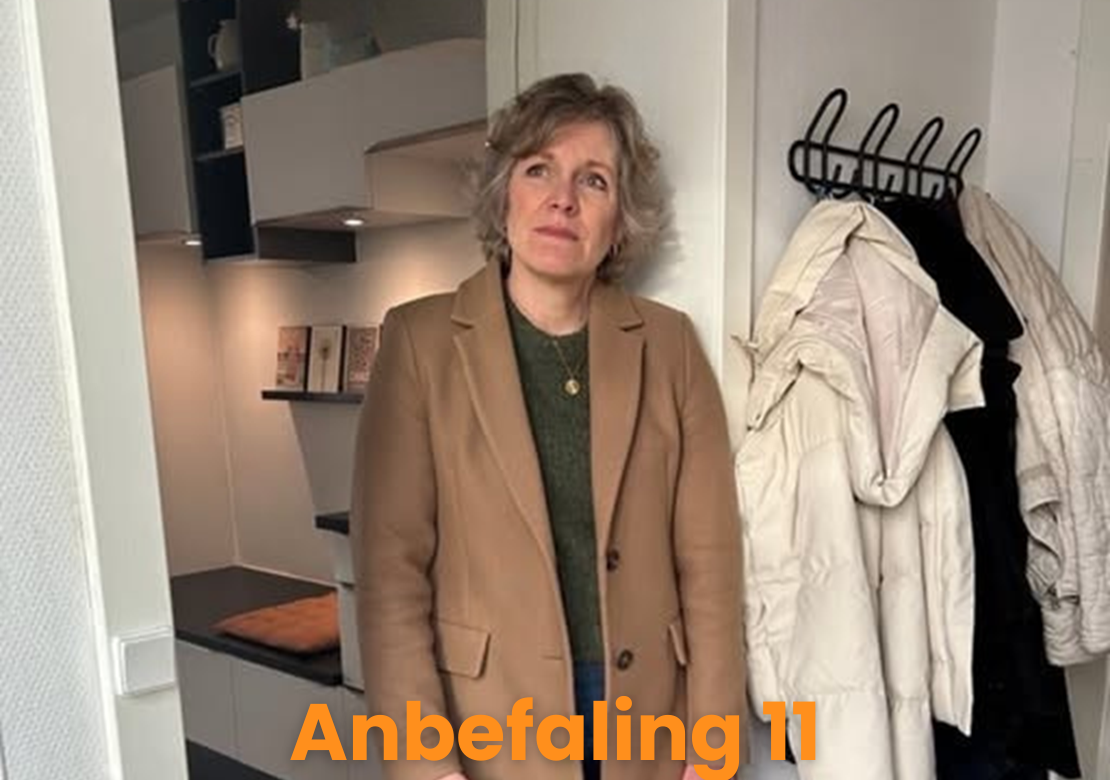 Autismeforeningens formand, Karina Bundgaard. Nedenfor teksten: Anbefaling 11.